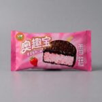 LikLak Strawberry Chocolate Ice Cream Sandwich - Image 3